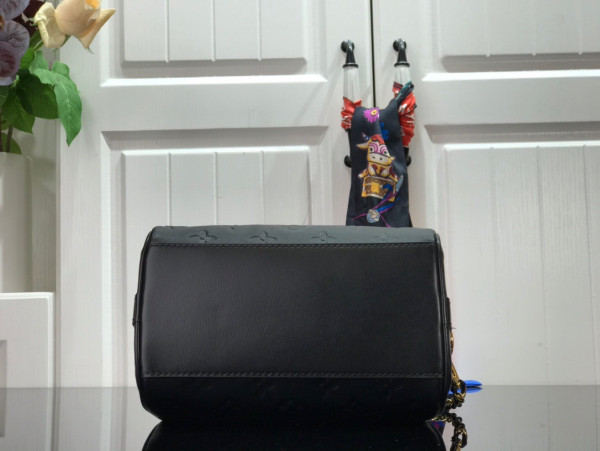 l0*is V*t0n speedy bb