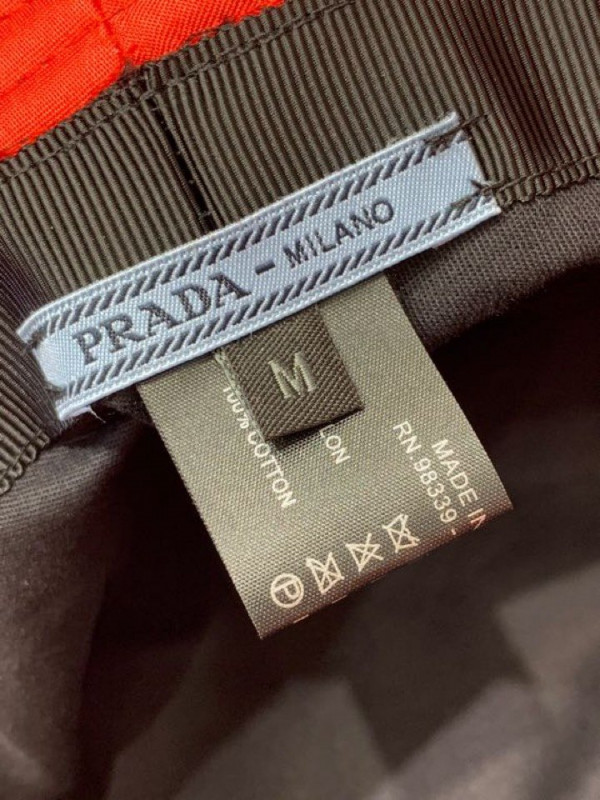 Pra*a nylon bucket hat