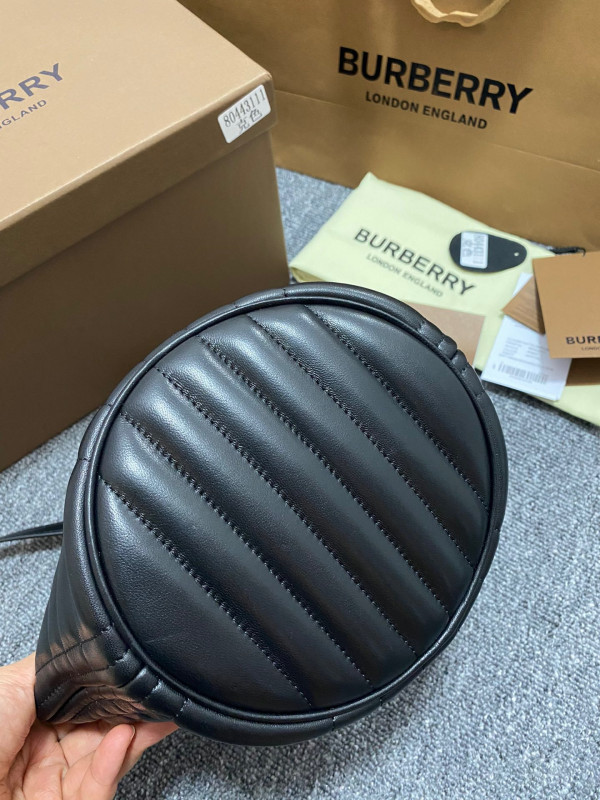 B**rry small quilted lambskin crescent lola bag