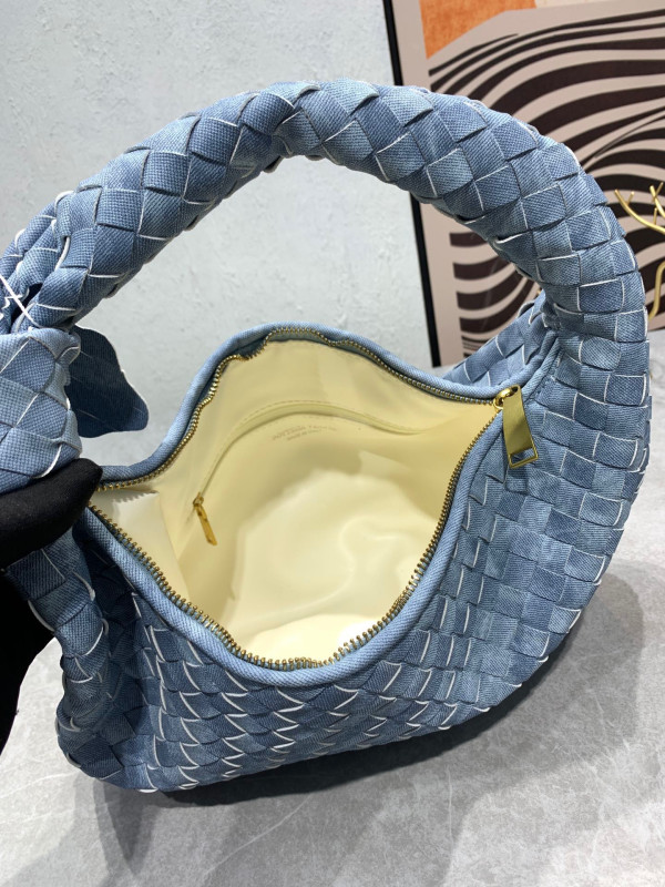 bo*te*ga Ve*ne*ta  jodie