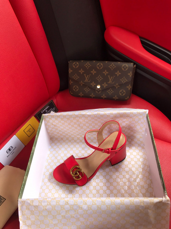 G*u*i leather mid-heel sandal