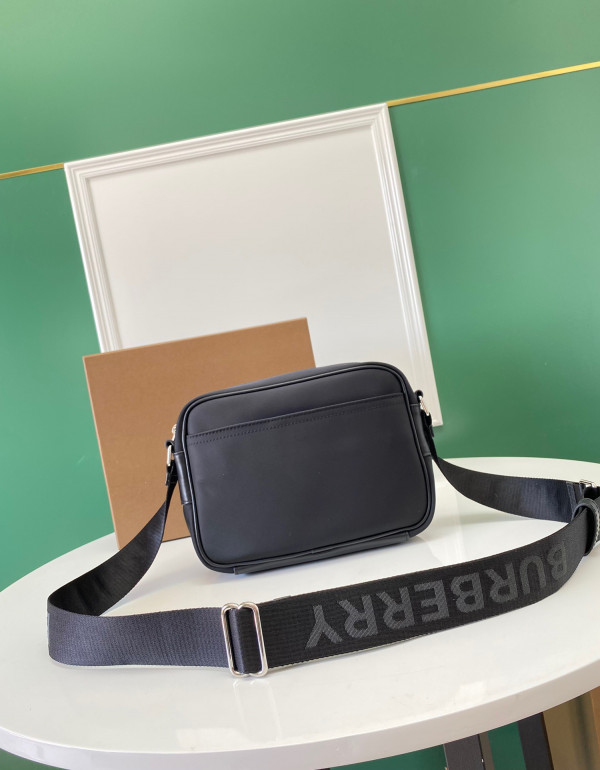 B**rry logo print nylon crossbody bag