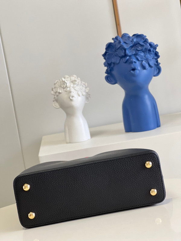 l0*is V*t0n capucines mm