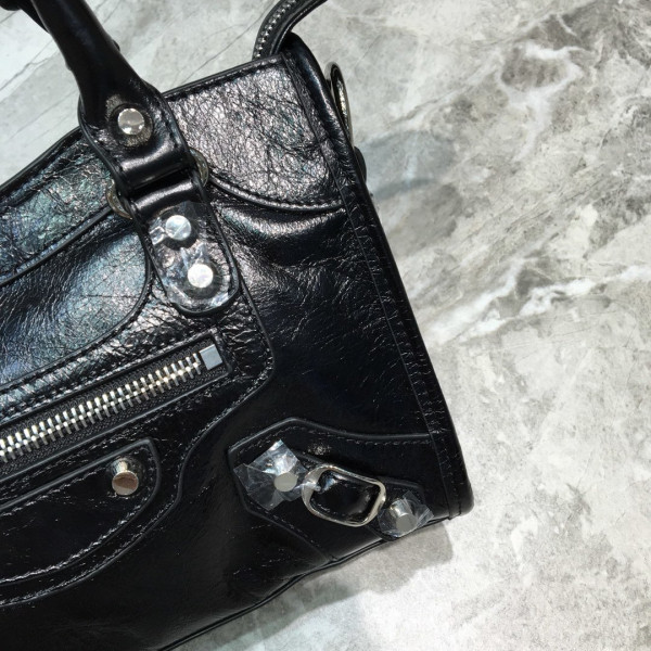 Ba*len*cia*ga classic city