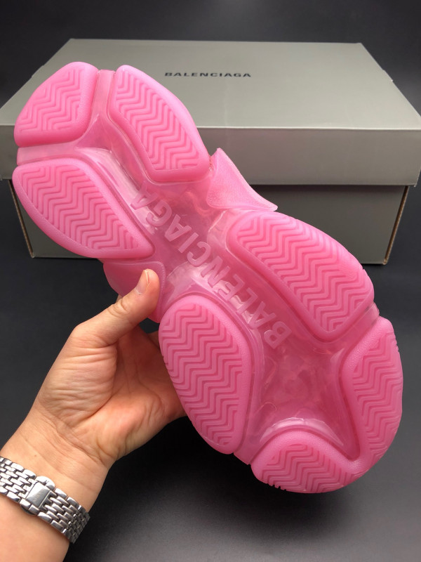 Ba*len*cia*ga triple s