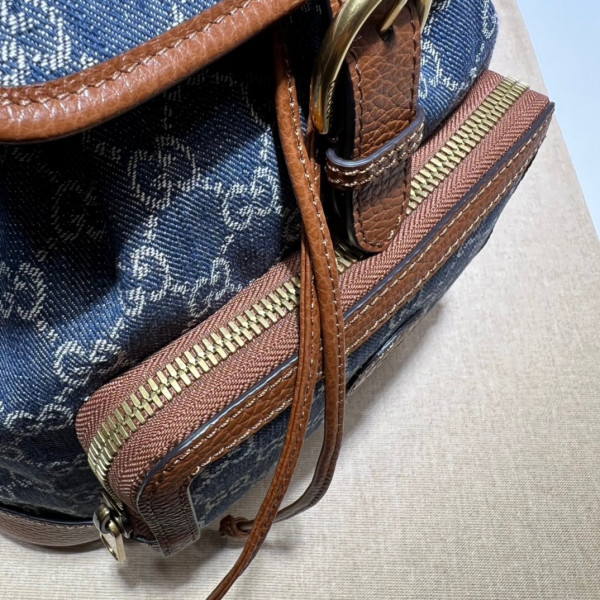 G*u*i backpack with interlocking g