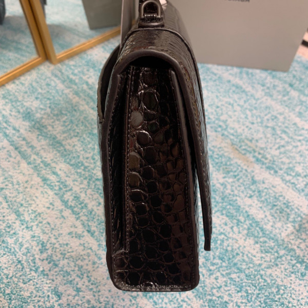 Ba*len*cia*ga  hourglass stretched top handle bag