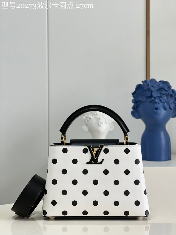 l0*is V*t0n capucines bb