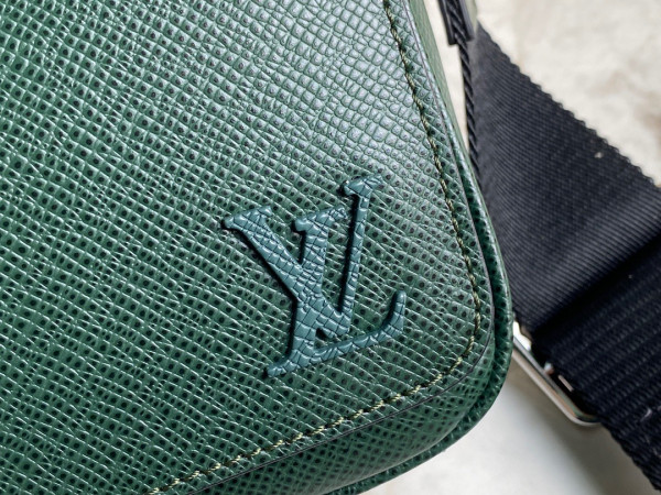 l0*is V*t0n district pm