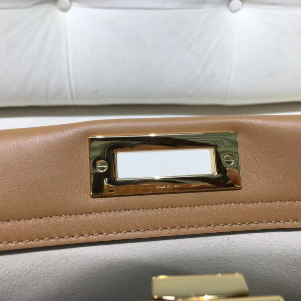 F**di medium peekaboo-26-33-12cm