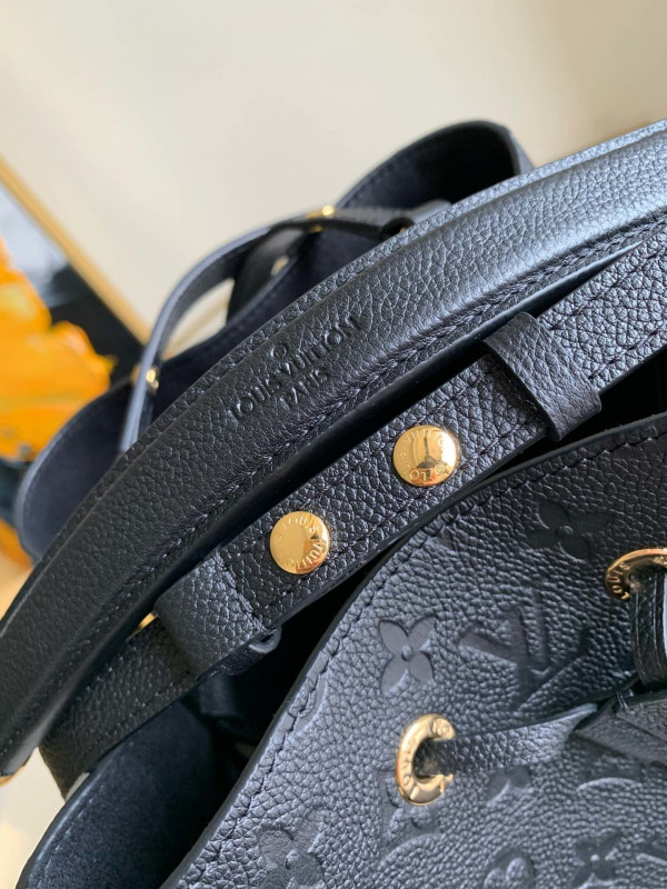 l0*is V*t0n neonoe mm