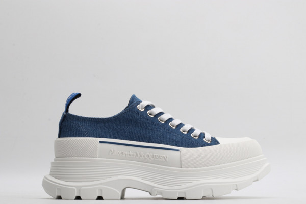 ale*d*r M*Q*en tread slick lace up