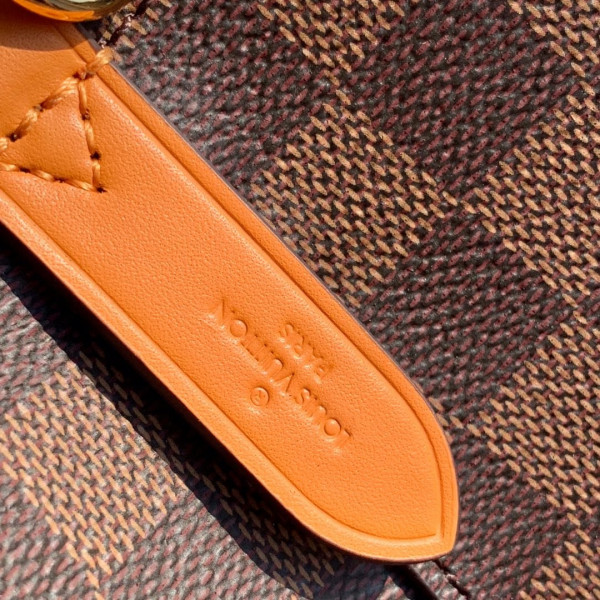 l0*is V*t0n nÉonoÉ