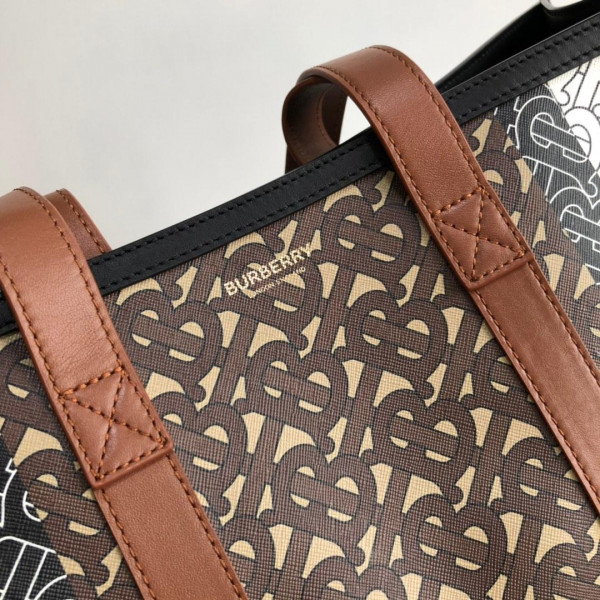 B**rry tmonogram stripe print e-canvas toe bag