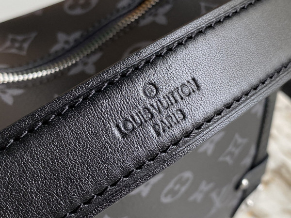 l0*is V*t0n side trunk mm