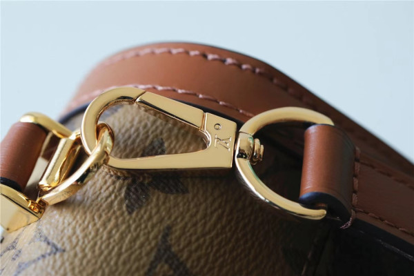 l0*is V*t0n dauphine capitale