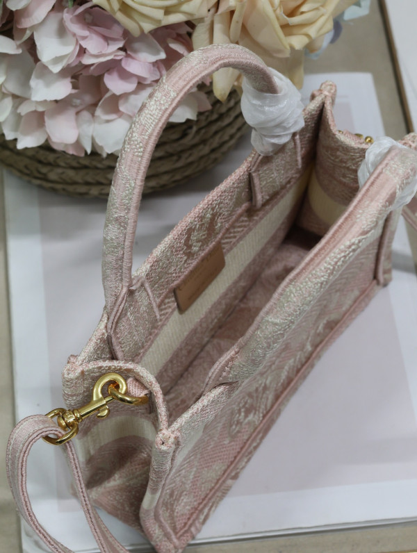 DIRO MINI BOOK TOTE-21.5*13*7.5CM