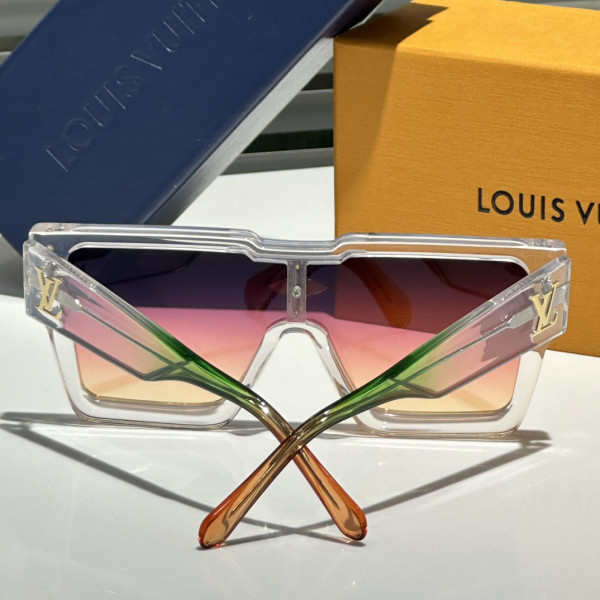 louvis V*t0n sunglasses