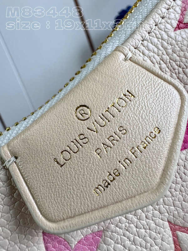 l0*is V*t0n easy pouch on strap