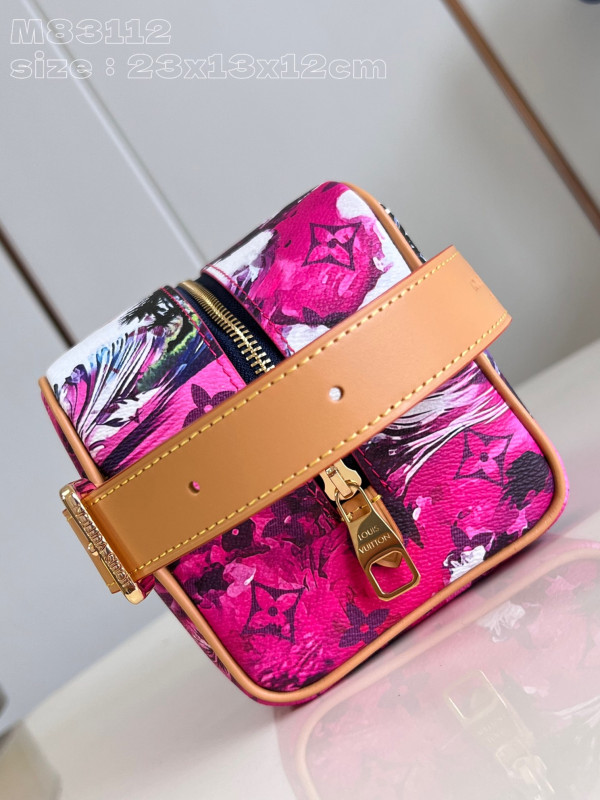 l0*is V*t0n locker dopp kit bag-23*13*12cm