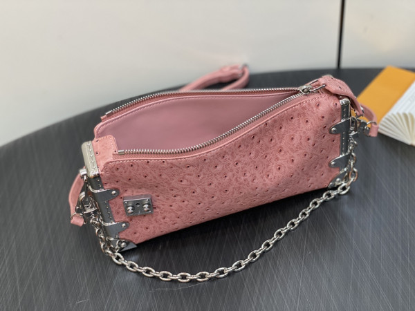 l0*is V*t0n slim trunk-23*12*4cm