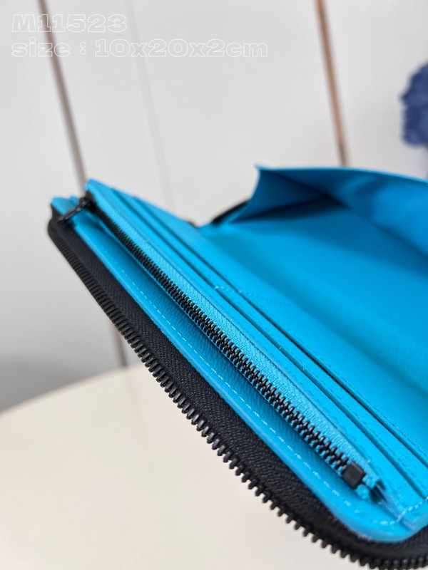 l0*is V*t0n zippy wallet-10*20*2 cm