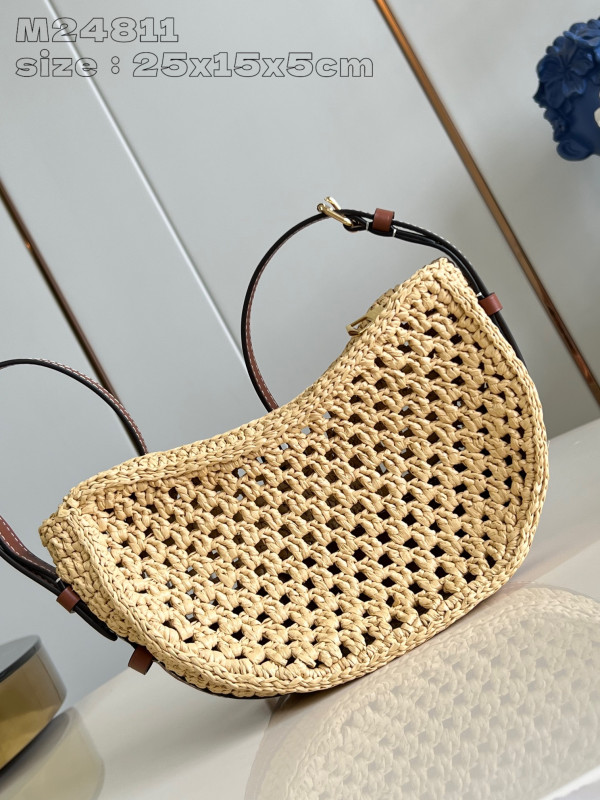 l0*is V*t0n croissant mm