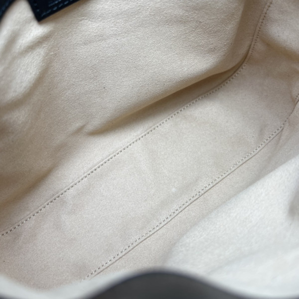 G*u*i diana small shoulder bag