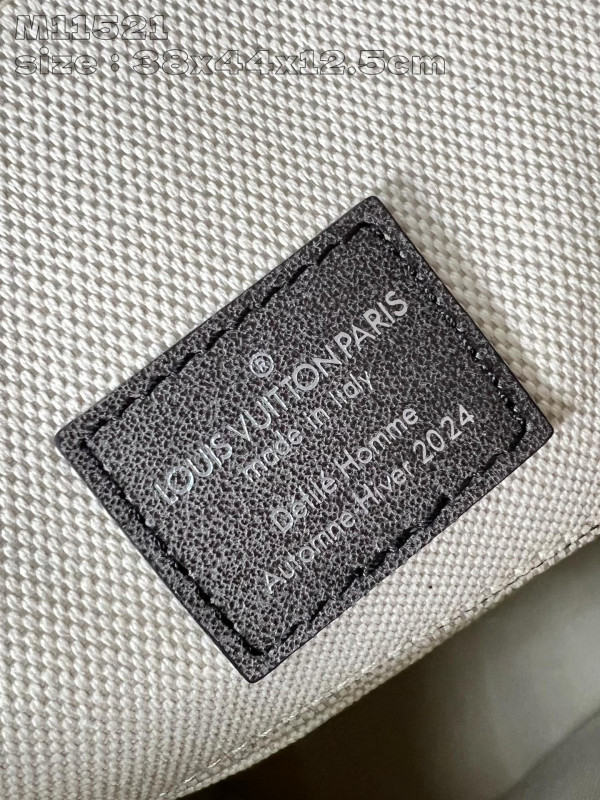 l0*is V*t0n christopher backpack mm-38*44*12.5cm