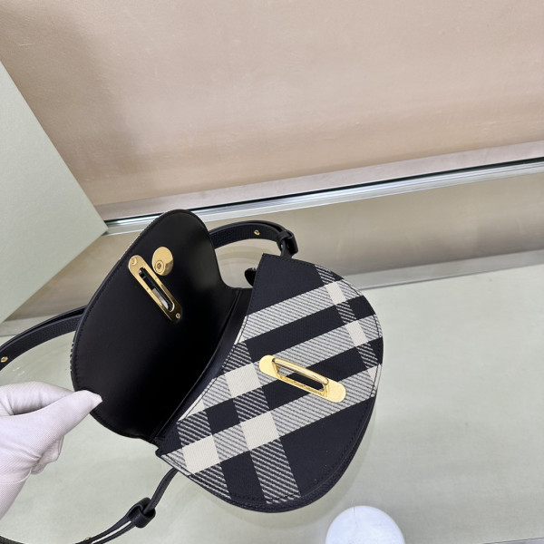 B**rry mini rocking horse bag