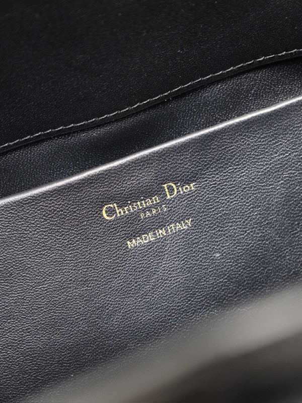 Medium Diro Toujours Vertical Tote Bag-23*24*16CM