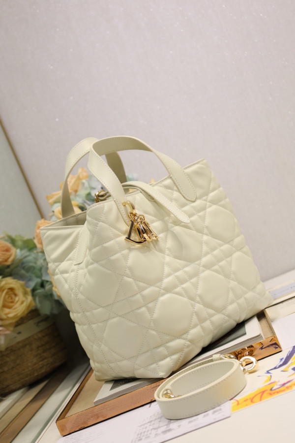 Medium Diro Toujours Vertical Tote Bag-23*24*16CM