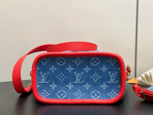 l0*is V*t0n neverfull bandoulière inside out bb