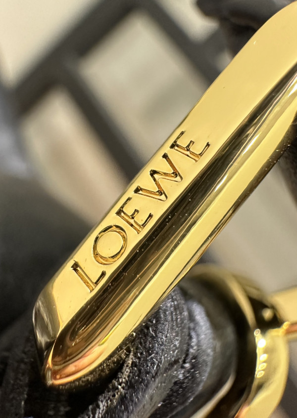 Lowee Small Puzzle Bag-24*16*10.5cm