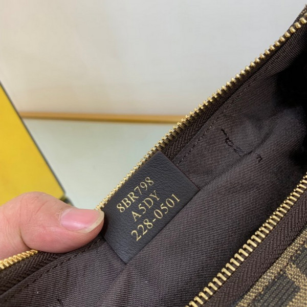 F**di F**digraphy small