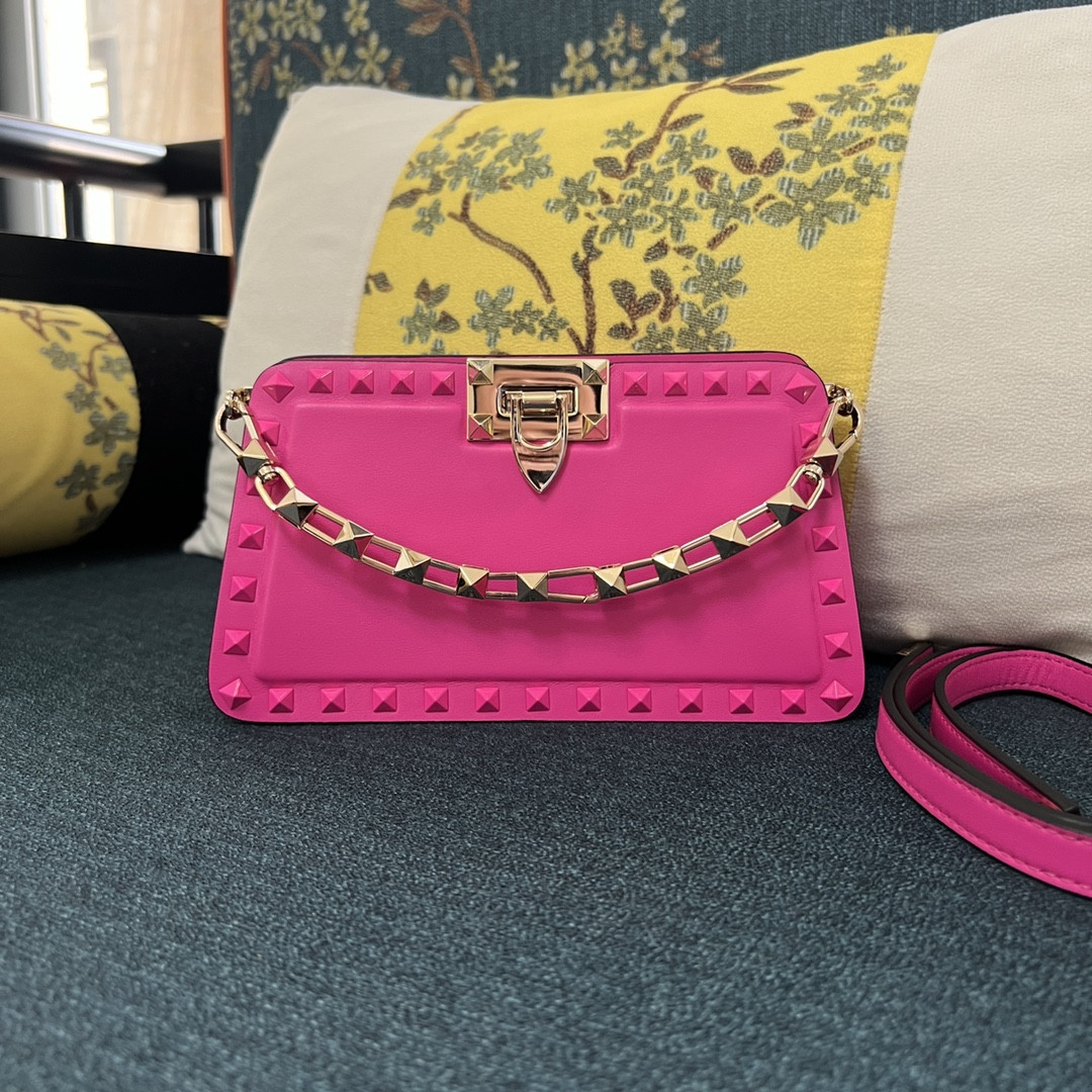 VALENTINO ROCKSTUD CALFSKIN CLUTCH