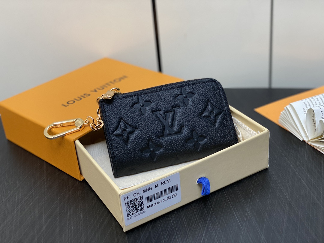 l0*is V*t0n noa wallet-11*7*1.5cm