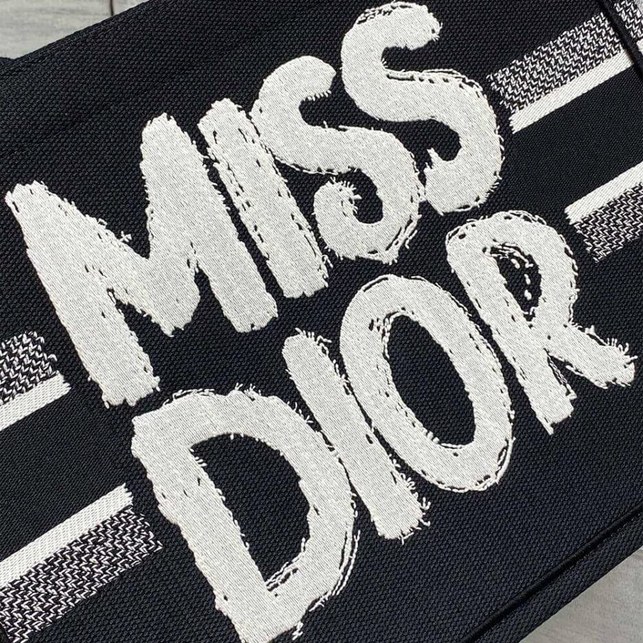 medium D*or book tote