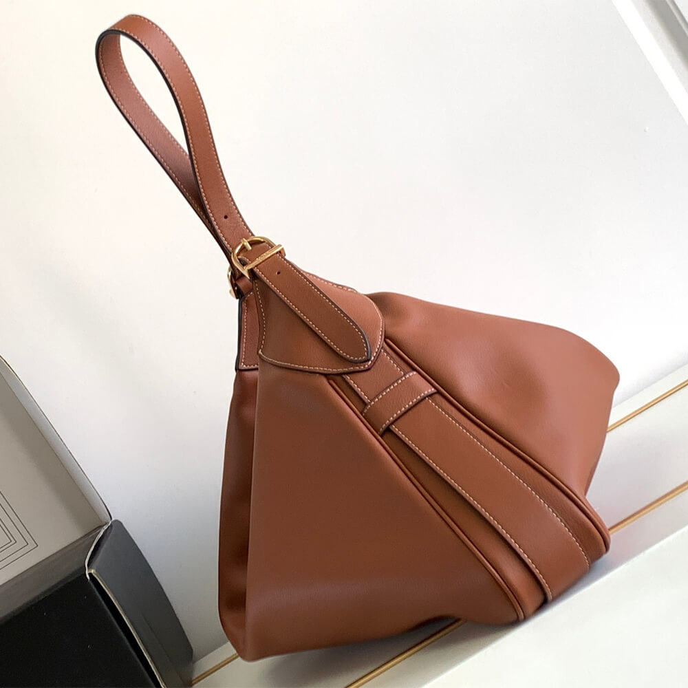 Ce**e large romy bag in soft calfskin
