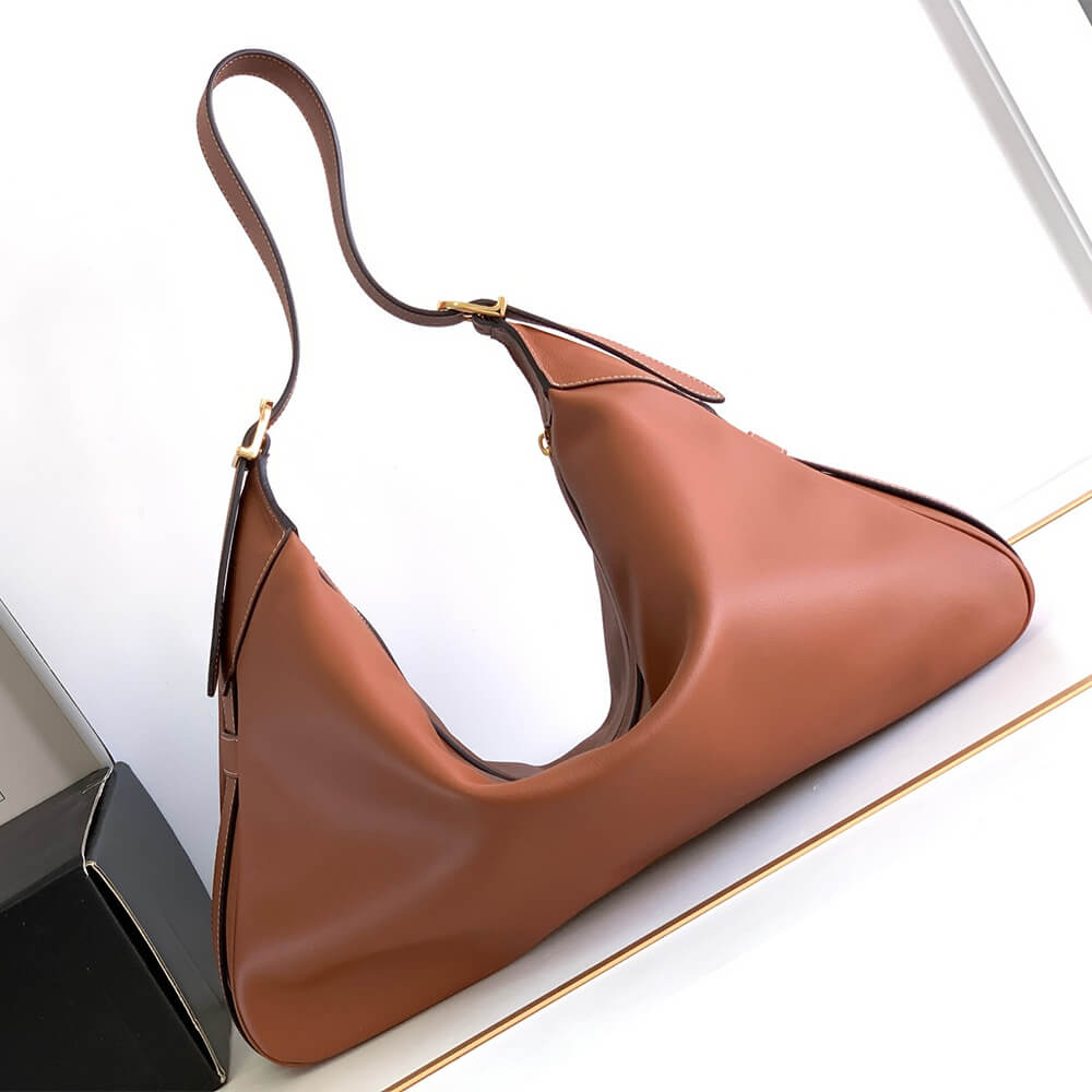 Ce**e large romy bag in soft calfskin