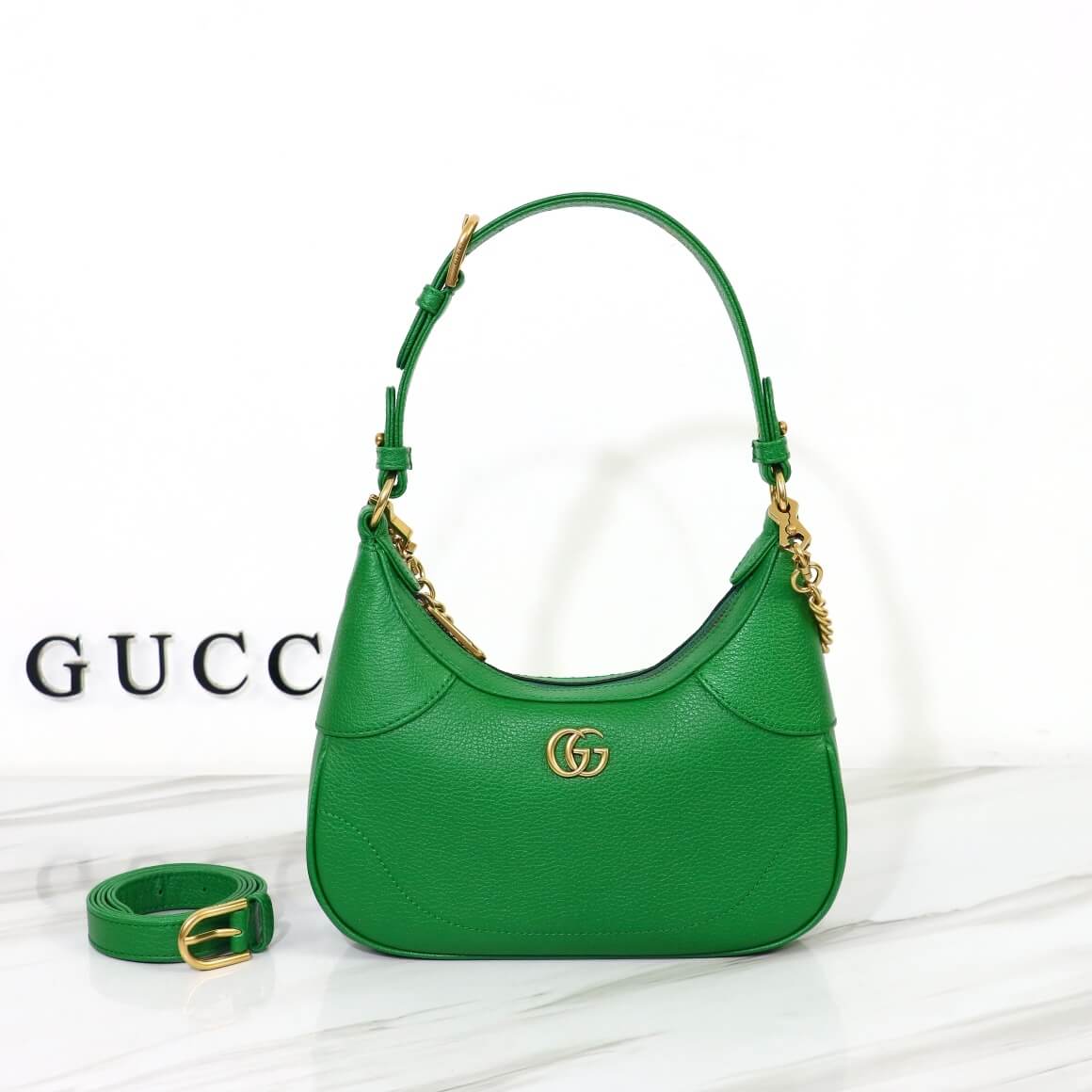 G*u*i aphrodite small shoulder bag