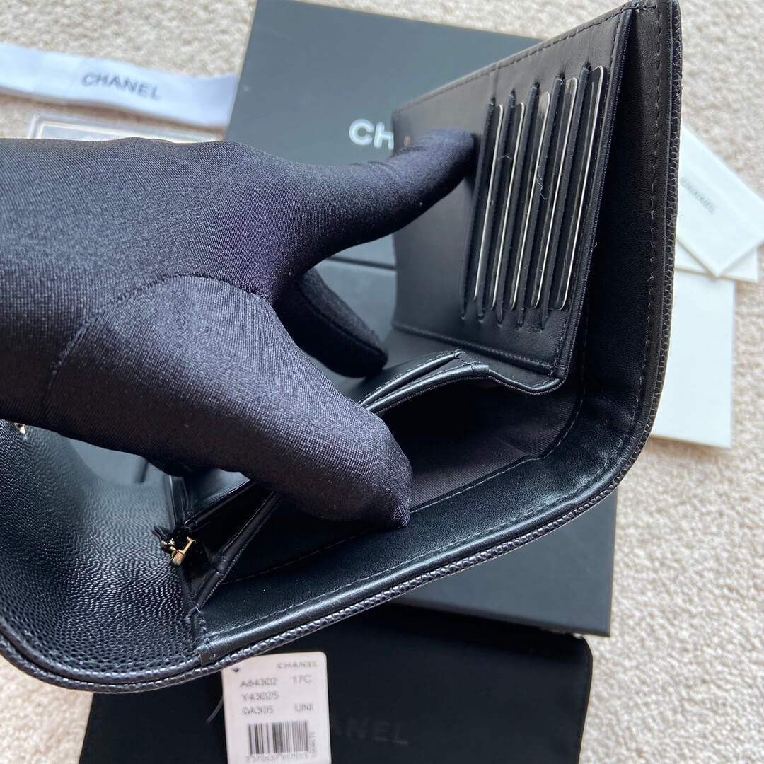 Ch*el boy long wallet